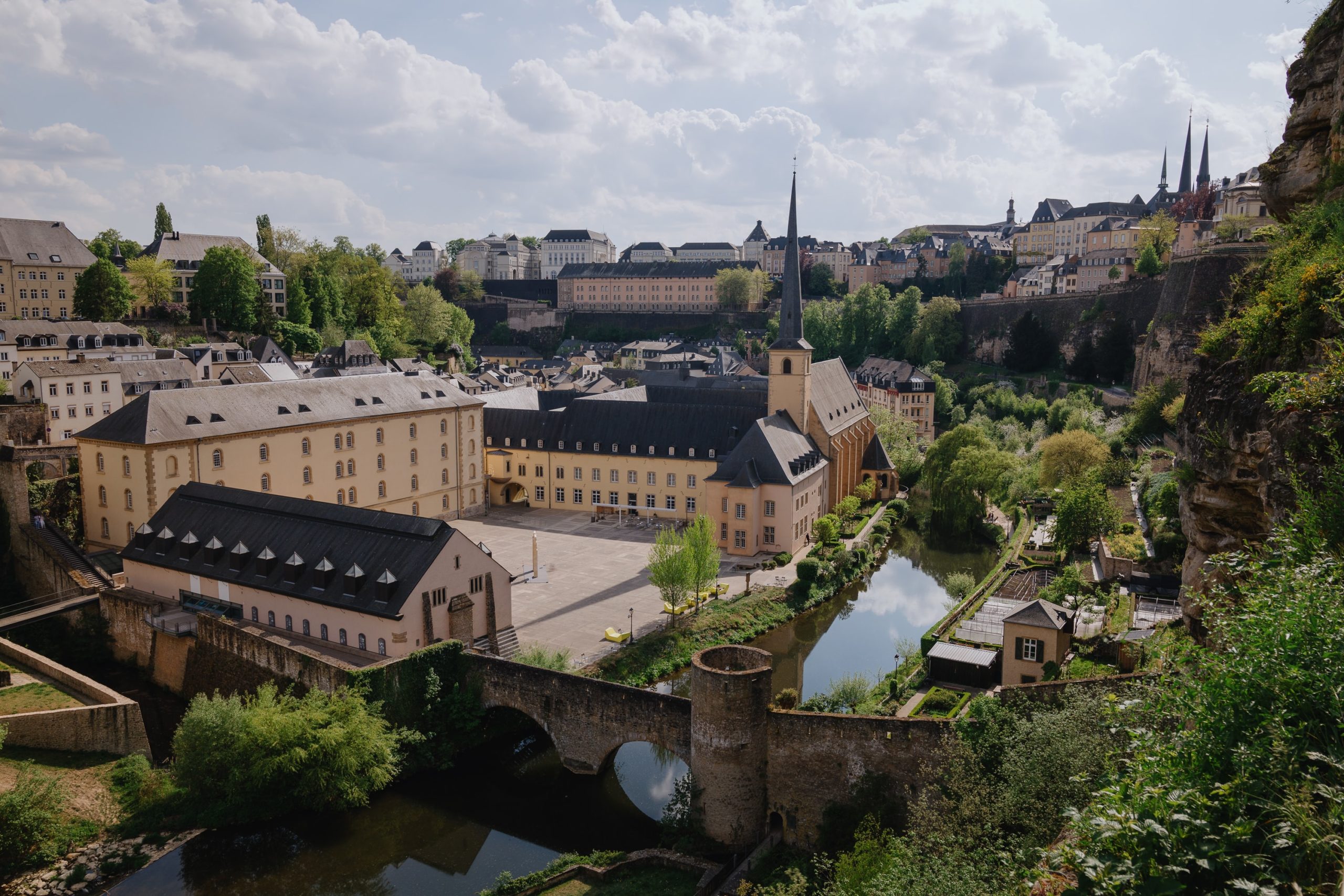 Getting An Employment Visa Work Permit In Luxembourg Immigration 